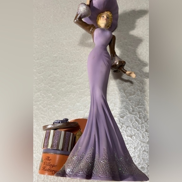 THOMAS Kinkade Ladies of Lamplighter Village
Figurine Collectable High fashion - Picture 7 of 11